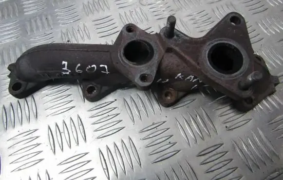 Exhaust manifold