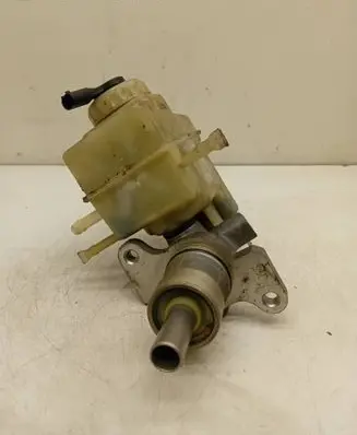BMW 5 E39 Master brake cylinder 32066792