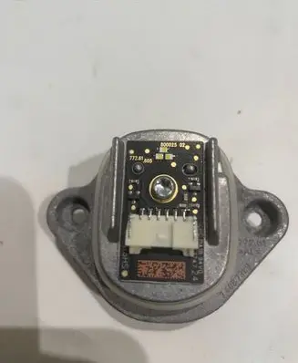 BMW 7 G11 G12 LED ballast control module 74087319