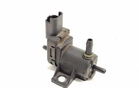 Vacuum valve