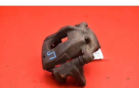 Toyota Avensis Verso Front brake caliper 