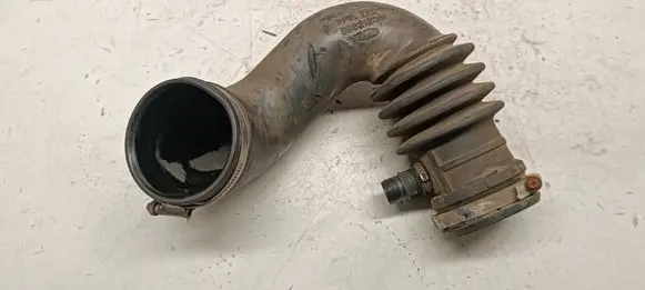 Isuzu D-Max Intercooler hose/pipe 898212081