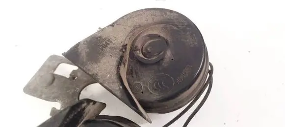 Renault Megane III Horn signal E30055306