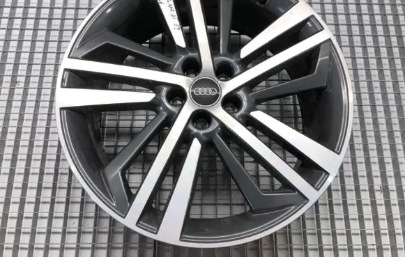 Audi Q5 SQ5 R20 alloy rim 80A601025F
