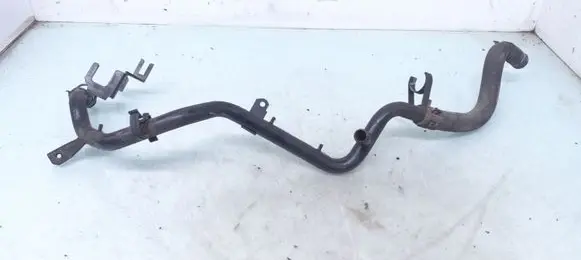 Engine coolant pipe/hose