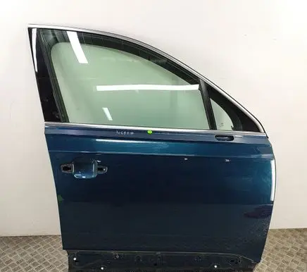Audi Q7 4M Front door 4M0831052F