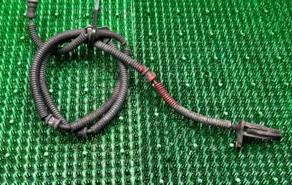 Nissan Interstar ABS rear brake sensor 