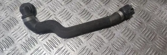 Mercedes-Benz C W205 Engine coolant pipe/hose A2055014784