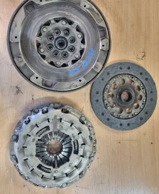 BMW 3 E92 E93 Clutch set kit 7638349