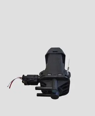 BMW 1 E81 E87 Turbo solenoid valve 7808032 0928402029