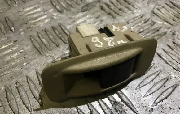 Toyota Corolla E110 Electric window control switch