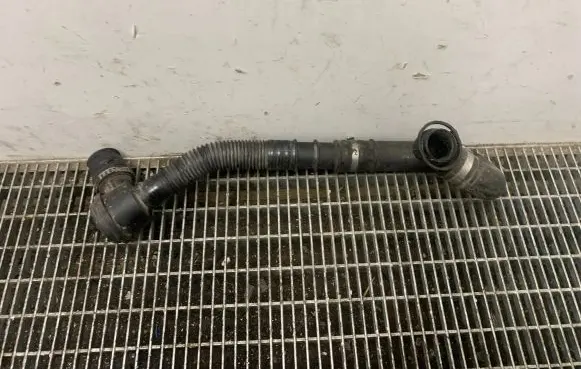 BMW 7 F01 F02 F03 F04 Engine coolant pipe/hose 7594721 13717594721