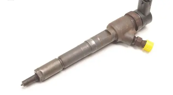 Opel Corsa D Fuel injector 0445110183