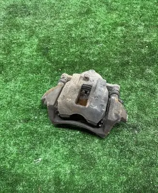 Mercedes-Benz A W169 Front brake caliper