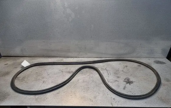 Peugeot Partner Trunk rubber seal (body) 