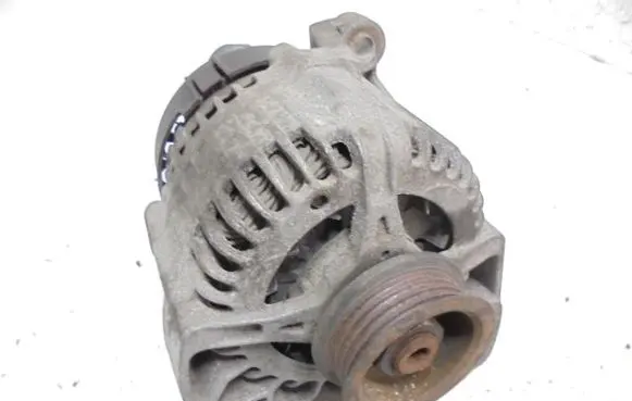 Fiat Panda 141 Generator/alternator 46843093
