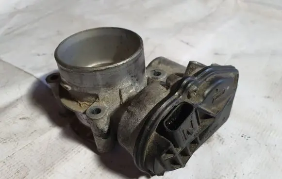 Ford Fusion II Throttle valve DS7E9F991AJ 4D1606B0269