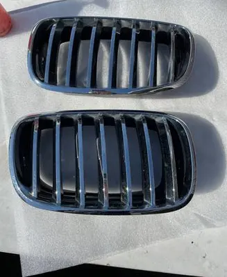 BMW X6 E71 Front bumper upper radiator grill