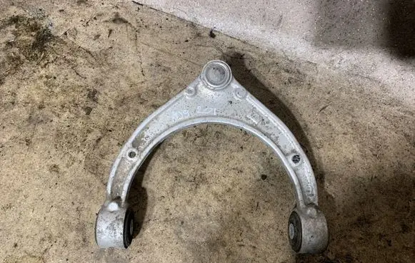 Porsche Panamera (970) Front upper control arm/wishbone 97034115101