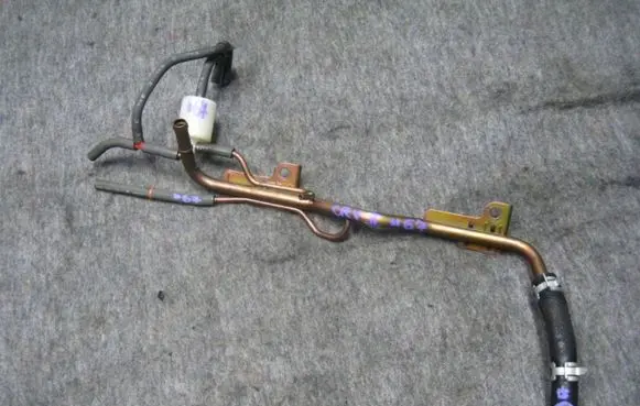 Honda CR-V Engine coolant pipe/hose