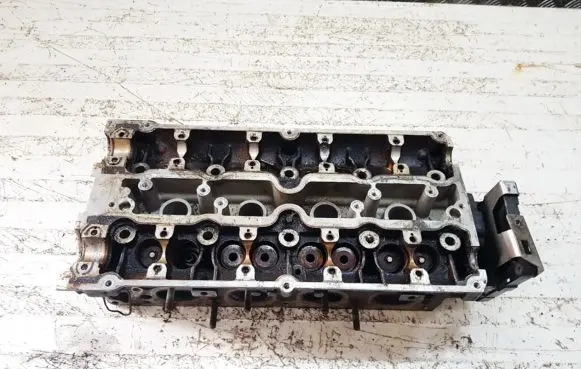 Opel Astra G Engine head r90400210