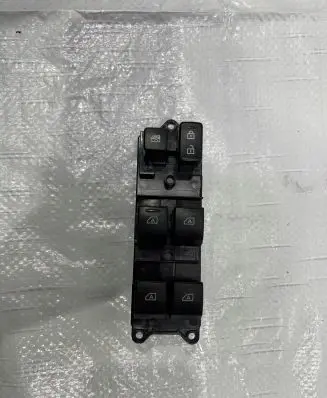 Mitsubishi Outlander Electric window control switch