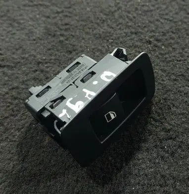 BMW 1 E81 E87 Electric window control switch
