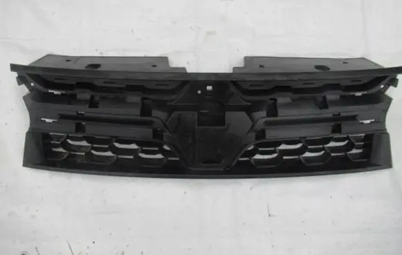 Dacia Duster II Front grill 623105314R