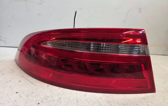 Jaguar XE Rear/tail lights GX7313405AJ