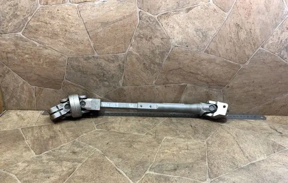 BMW 4 F32 F33 Steering column universal joint 1057775