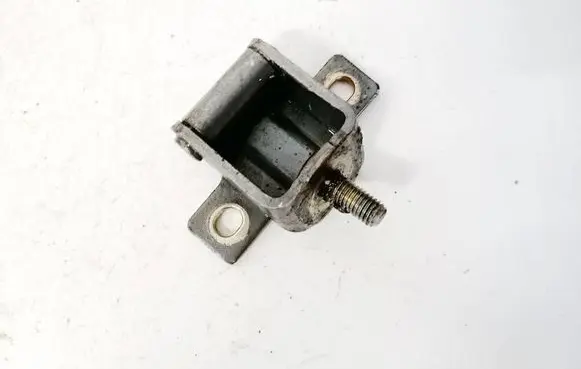 Mitsubishi Colt Front door upper hinge a4547400037 mr959489