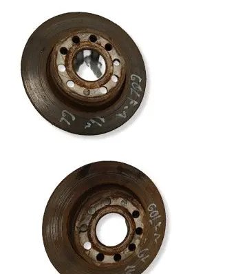 Volkswagen Golf VII Rear brake disc 