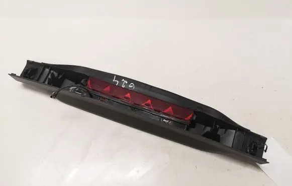 Ford Focus Third/center stoplight