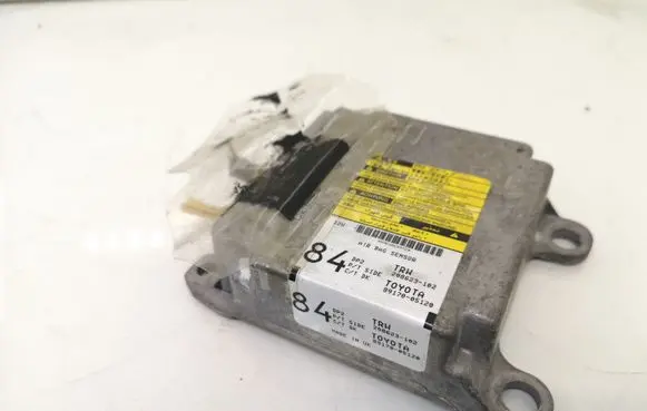 Toyota Avensis T250 Airbag control unit/module 8917005120 208623102