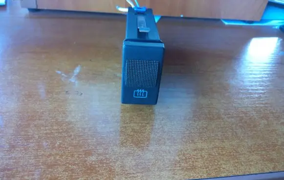 Audi A6 S6 C5 4B Windscreen/window heater switch 4D0941503B
