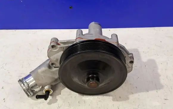 Jaguar XE Water pump RJ31350002 GNS010523LS01