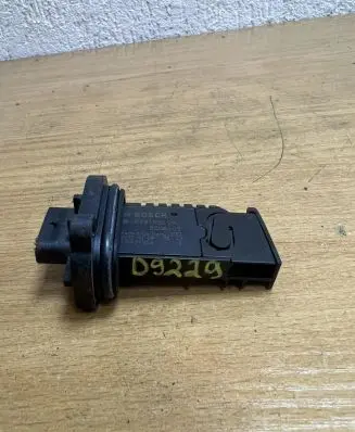 BMW 5 F10 F11 Mass air flow meter 0281006092 D9229