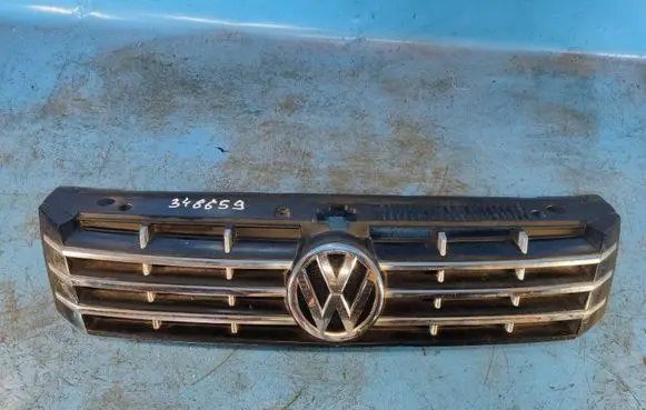 Volkswagen PASSAT B7 Front grill 561853651COQE