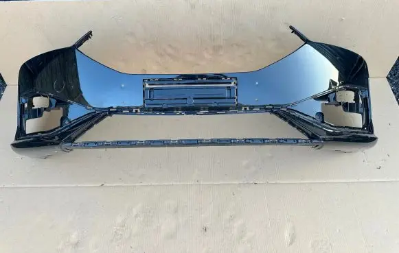 Seat Leon IV Front bumper 5FA807221B M2220201 5FA807217B