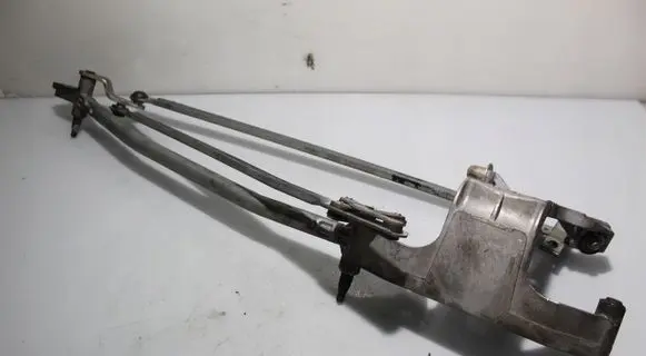 Front wiper linkage