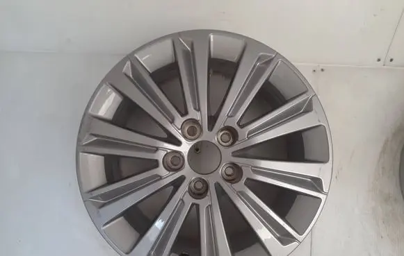 Peugeot 308 R16 alloy rim 9815189077