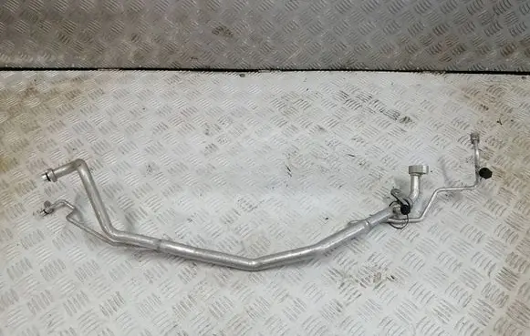 Renault Kadjar Air conditioning (A/C) pipe/hose 924409613R MR5446290