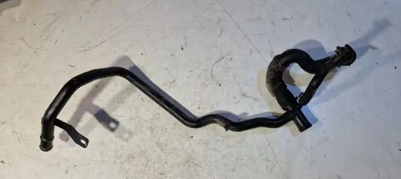 Volkswagen PASSAT B8 Engine coolant pipe/hose 04L121065CJ