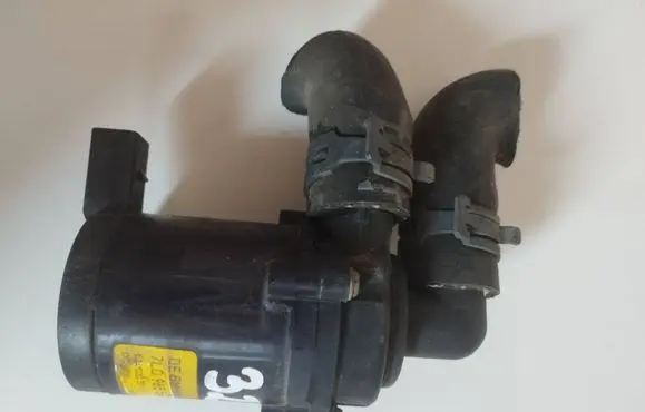 Audi Q7 4L Electric auxiliary coolant/water pump 7L0965561J 12402050100