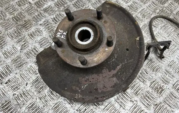 Mitsubishi Outlander Front wheel hub
