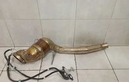 Ferrari 296 GTB Catalyst/FAP/DPF particulate filter