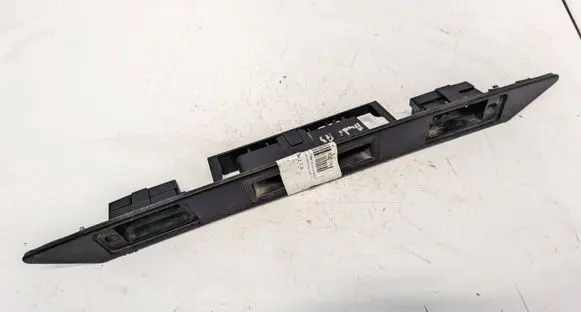 Audi A3 S3 8P Trunk door license plate light bar 8P4827574