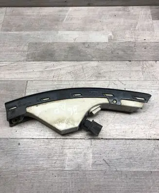 Front indicator light