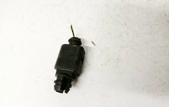 Volkswagen Golf IV Outside/exterior temperature sensor 1j0973702