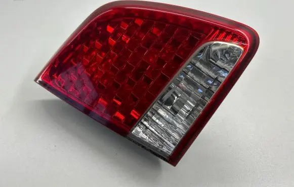 KIA Sorento Tailgate rear/tail lights